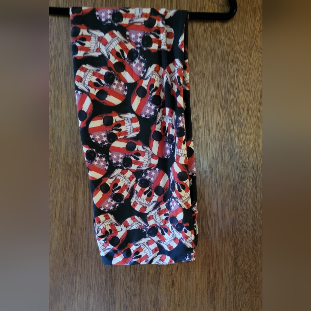 TC2 lularoe leggings